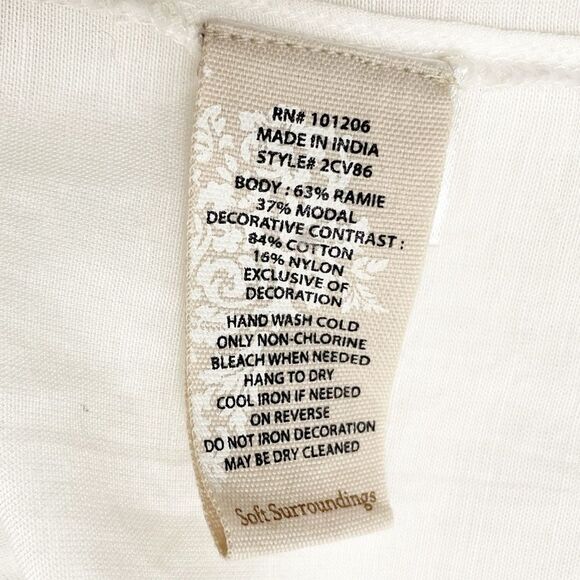 Soft Surroundings Lillith Tunic White Cream Button Front Lace Size Small Cottage - Picture 9 of 10